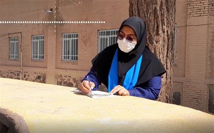 دیدار با معلم اول دبستان بعد از ده سال بخاطر یک مصاحبه/فیلم