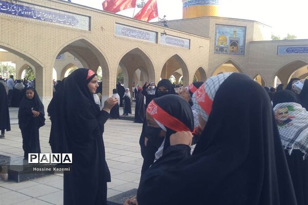 طنین نوای «سلام فرمانده» در گلزار شهدای داراب