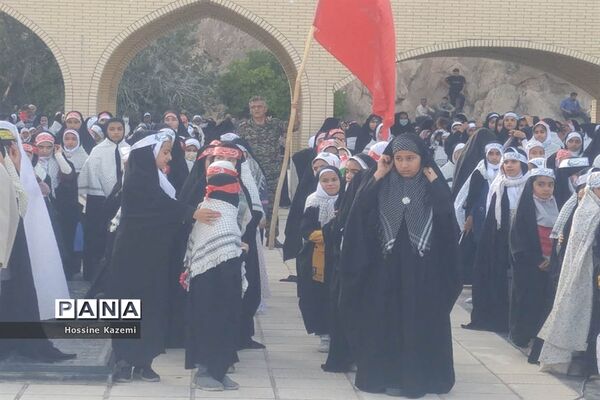 طنین نوای «سلام فرمانده» در گلزار شهدای داراب