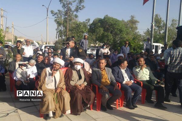 طنین نوای «سلام فرمانده» در گلزار شهدای داراب