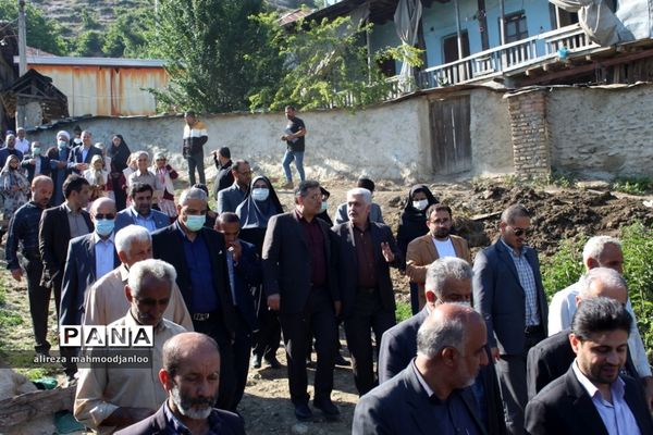 بازدید استاندار مازندران از روستای مصیب محله شهرستان گلوگاه