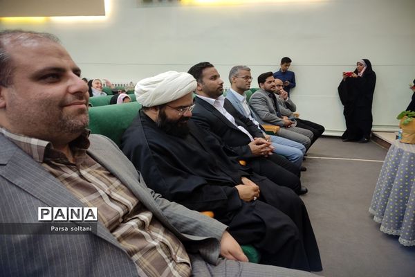 برگزاری مراسم بزرگ روز دختر در کانون لقمان کاشمر