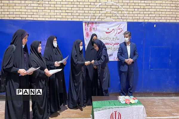 برگزاری مسابقه آمادگی جسمانی در دبیرستان تشکیلاتی وحدت ناحیه یک اهواز