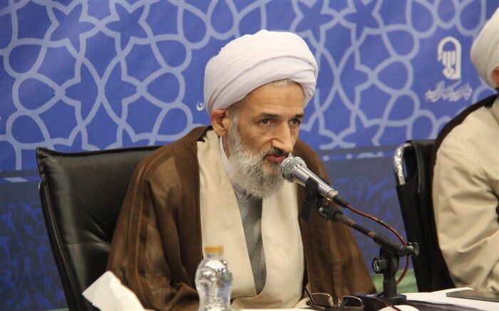 امام راحل انقلاب اسلامی را با جهاد تبیین آغاز کرد