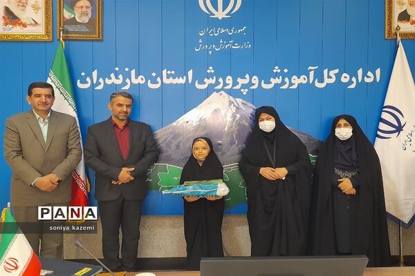 اولین اجلاس دختران ایران قوی