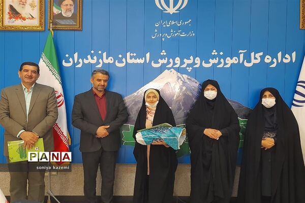 اولین اجلاس دختران ایران قوی