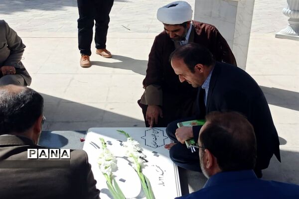 دیدار مدیرکل آموزش و پرورش استان اصفهان با دانشجویان دانشگاه فرهنگیان