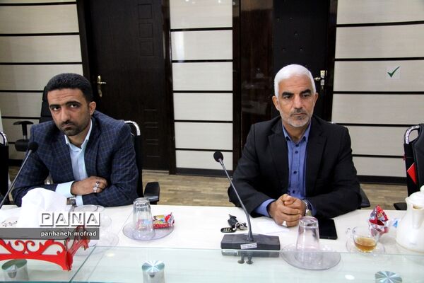 جلسه کارگروه توسعه مدیریت  آموزش و پرورش استان بوشهر