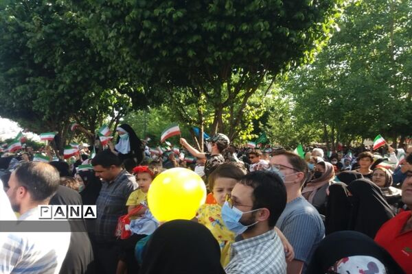 اجرای سرود سلام فرمانده در شهرستان فردیس کرج