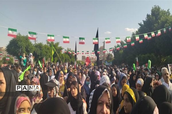 اجرای سرود سلام فرمانده در شهرستان فردیس کرج