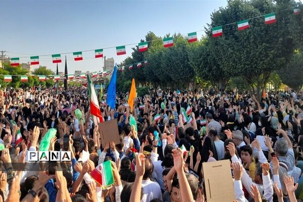 اجرای سرود سلام فرمانده در شهرستان فردیس کرج