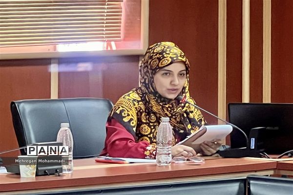 نشست صمیمی وزیر آموزش و پرورش با جمعی از دانش‌آموزان استان گلستان