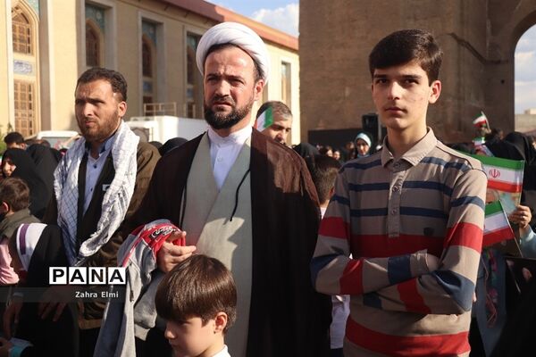 اجتماع بزرگ خانوادگی دهه هشتادی و نودی‌های تبریز