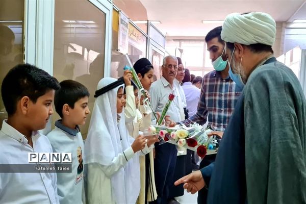 استقبال پرشور مردم  اهواز از خادمین حرم رضوی