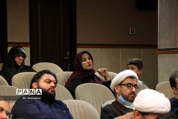 محفل شعر ارادت رضوی در قم
