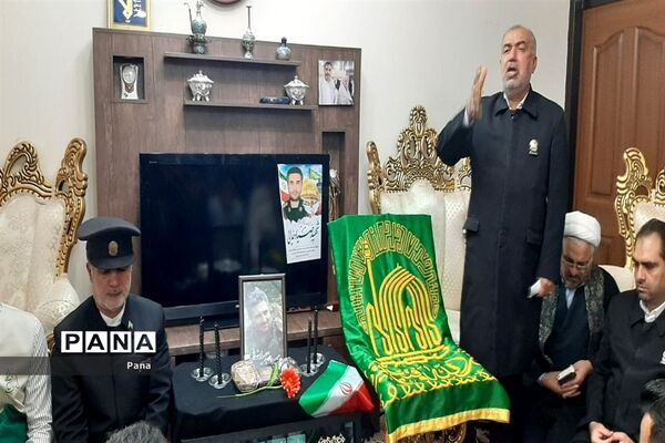شمیم خوش پرچم بارگاه رضوی شهر میانه را عطرآگین کرد