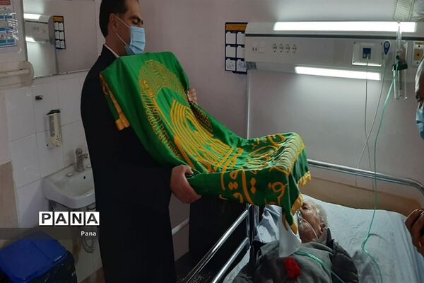 شمیم خوش پرچم بارگاه رضوی شهر میانه را عطرآگین کرد