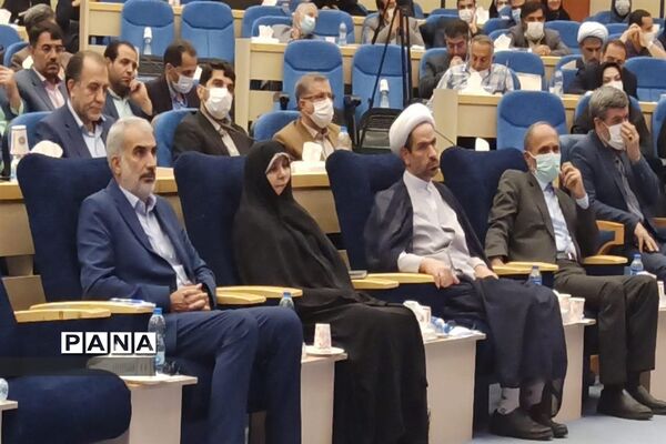 حضور وزیر آموزش و پرورش در نشست شورای اداری استان همدان