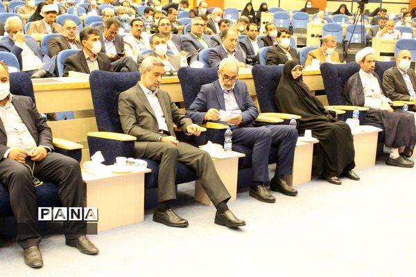 حضور وزیر آموزش و پرورش در نشست شورای اداری استان همدان