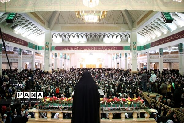 مراسم جشن دختران ایران قوی در قم-1