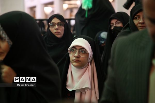 مراسم جشن دختران ایران قوی در قم-1