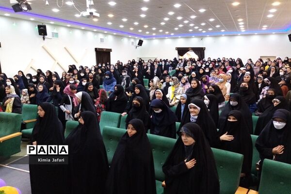 برگزاری جشن ولادت حضرت معصومه (س) و روز دختر در کانون لقمان شهرستان کاشمر