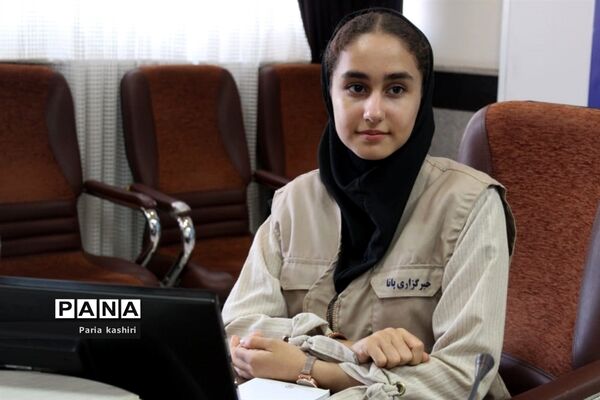 دیدار اعضای سازمان دانش‌آموزی استان با مدیرکل آموزش و پرورش مازندران