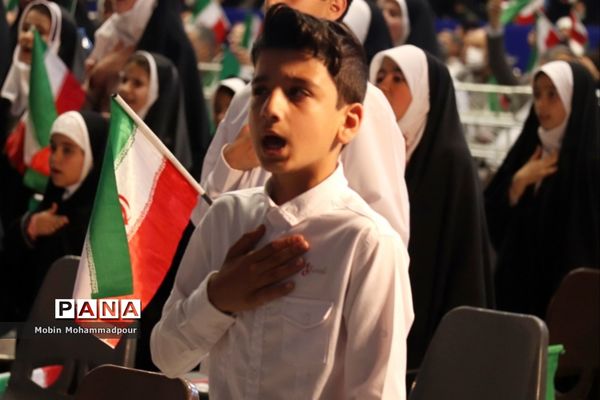 دیدار رئیس جمهوری با اقشار مختلف مردم در تبریز