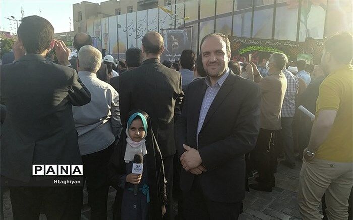 گفت‌وگو با معاون پرورشی و فرهنگی آموزش و پرورش استان اصفهان درحاشیه اجتماع امام رضایی‌ها/فیلم