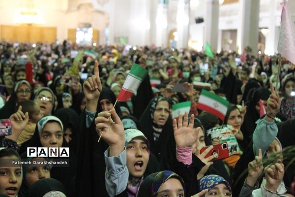 مراسم جشن دختران ایران قوی در قم-2