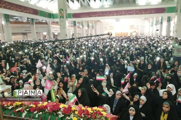 مراسم جشن دختران ایران قوی در قم-2