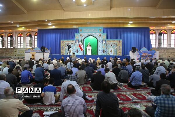 اقامه نماز جمعه در ساری