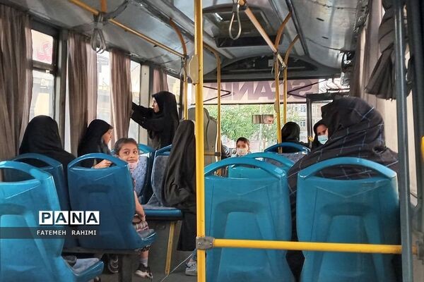 اعزام کاروان یاوران ولایت شهرستان پردیس به مرقد امام خمینی (ره)