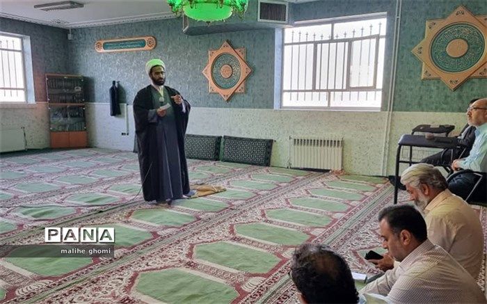 سیاست ما عین دیانت ما و دیانت ما عین سیاست ما است