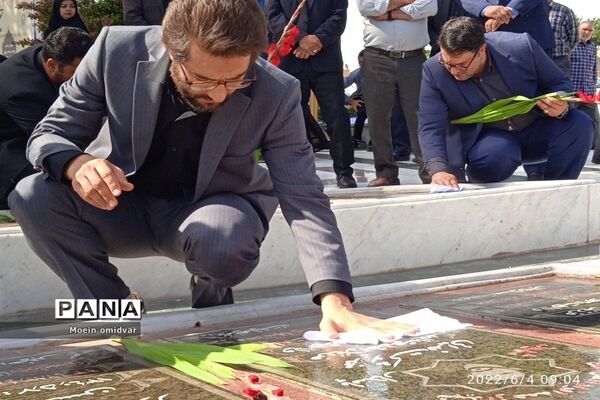 ویژه برنامه جان جهان به‌مناسبت ارتحال بنیانگزار جمهوری اسلامی در کاشمر