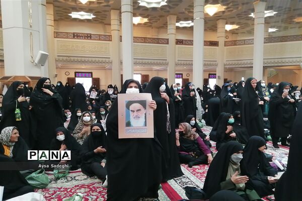 برگزاری مراسم سوگواری ارتحال امام خمینی (ره) در شیراز