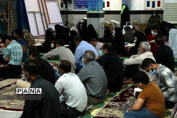 مراسم گرامیداشت شهدای قیام خونین 15 خرداددر هرمزگان