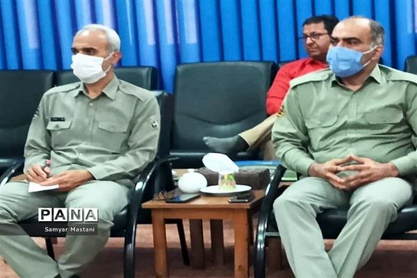 دیدار مدیرکل سازمان محیط زیست با نماینده ولی فقیه مازندران