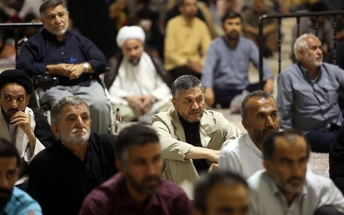 مراسم بزرگداشت شهدای قیام 15 خرداد در قم برگزار شد