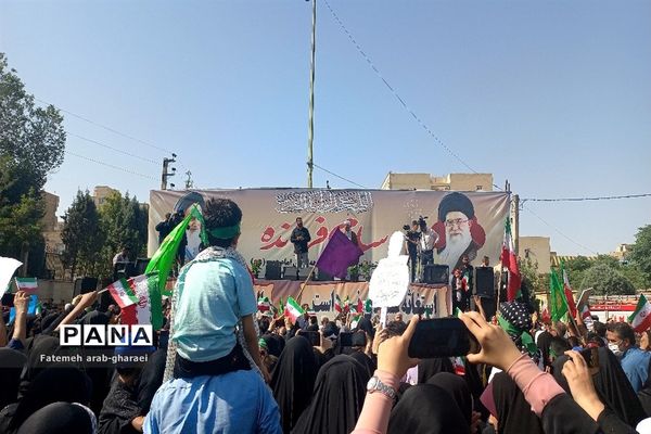 اجرای سرود سلام فرمانده در پاکدشت