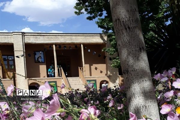 بیت امام خمینی(ره) واقع در شهر خمین