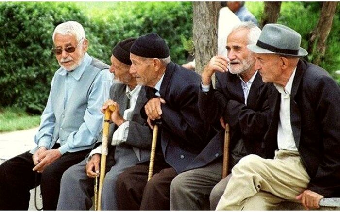 حمایت نمایندگان مجلس از اقدام وزارت کار برای افزایش حقوق بازنشستگان