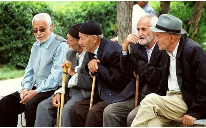حمایت نمایندگان مجلس از اقدام وزارت کار برای افزایش حقوق بازنشستگان