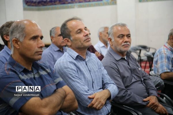 تجلیل از پیشکسوتان فوتبال شهرستان تنگستان