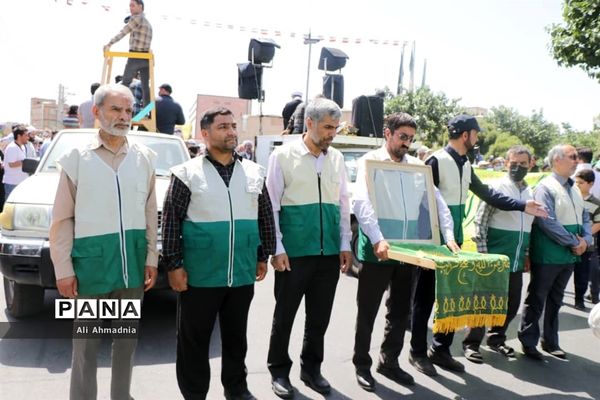 راهپیمایی مردم قم در یوم الله 15 خرداد-1