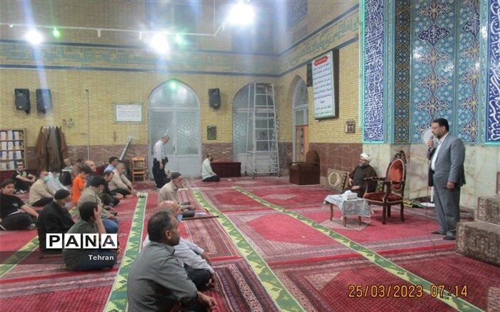 مساجد، بهترین مکان برای بصیرت‌افزایی، تقویت روحیه انقلابی، جهادی و ارتباط با مردم است