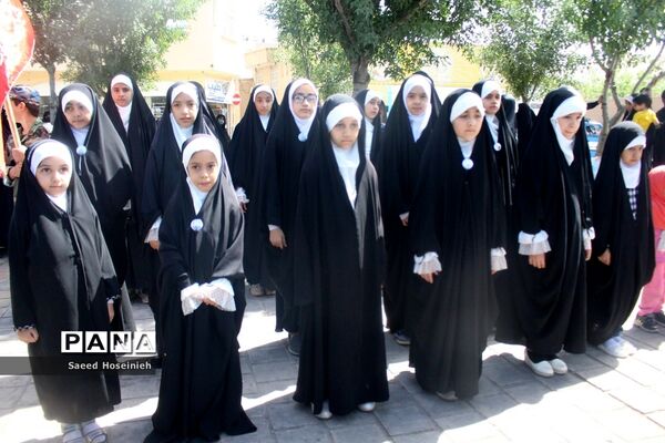 راهپیمایی یوم‌الله 15 خرداد در قم-2