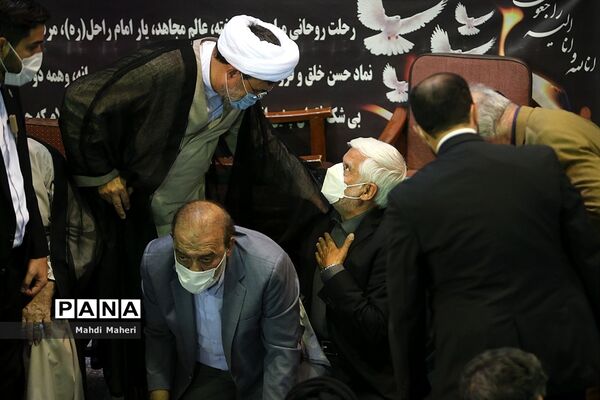 مراسم وداع با پیکر سید محمود دعایی در حسینیه جماران