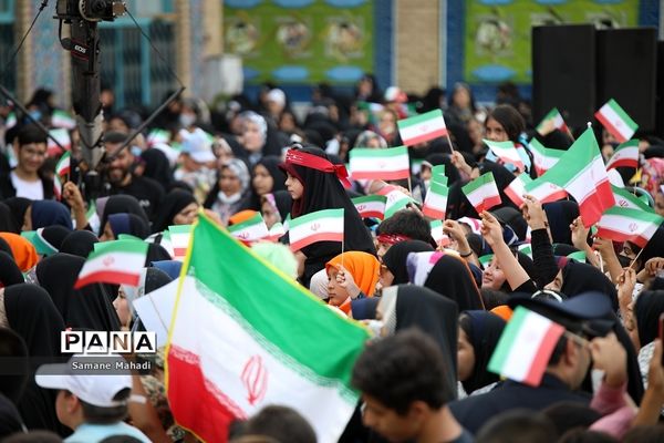 اجتماع بزرگ دانش‌آموزی «سلام فرمانده» شهرستان پیشوا