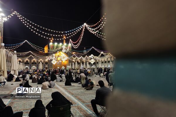 حریم مطهر رضوی در دهه کرامت
